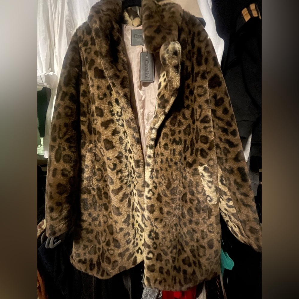 SIZE LARGE Cavalini Animal Print Teddy Jacket.